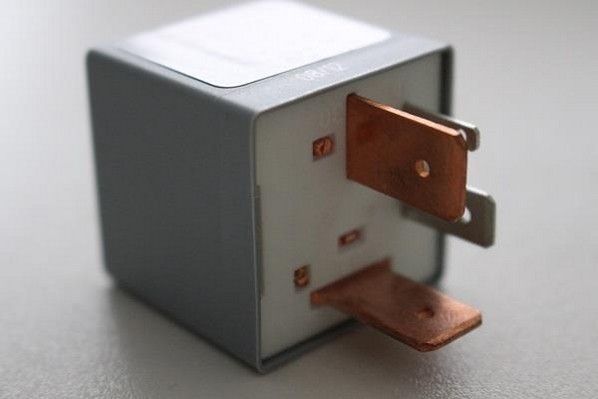 Kontrollenhet, glödstiftsystem 12V Beru GR081 BERU
