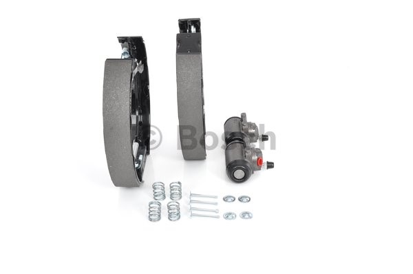 Bromsbackar, sats, Bak Bosch KIT SUPERPRO 0 204 114 130 BOSCH Bromsbackar, sats, Bak Bosch KIT SUPERPRO 0 204 114 130 BOSCH