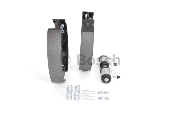Bromsbackar, sats, Bakaxel Bosch KIT SUPERPRO 0 204 114 152 BOSCH
