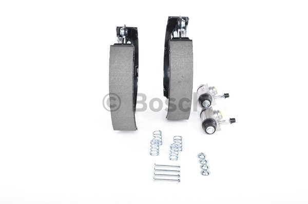 Bromsbackar, sats, Bakaxel Bosch KIT SUPERPRO 0 204 114 546 BOSCH