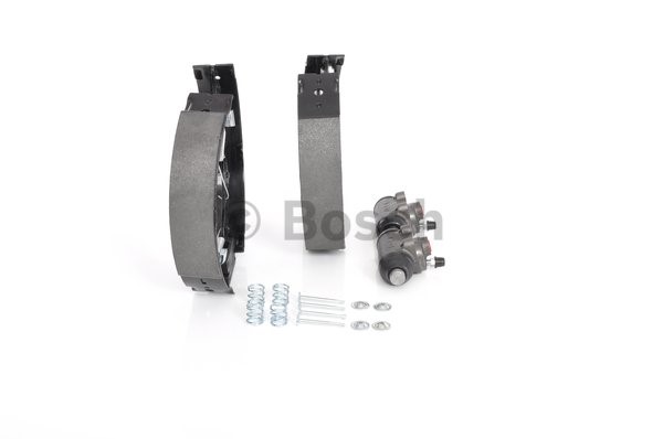 Bromsbackar, sats, Bakaxel Bosch KIT SUPERPRO 0 204 114 551 BOSCH