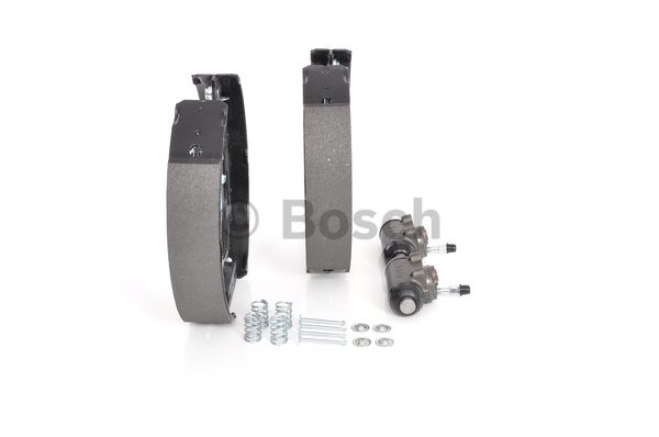 Bromsbackar, sats, Bakaxel Bosch KIT SUPERPRO 0 204 114 555 BOSCH