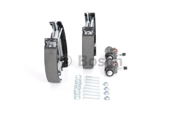 Bromsbackar, sats, Bakaxel Bosch KIT SUPERPRO 0 204 114 606 BOSCH