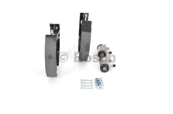 Bromsbackar, sats, Bakaxel Bosch KIT SUPERPRO 0 204 114 620 BOSCH
