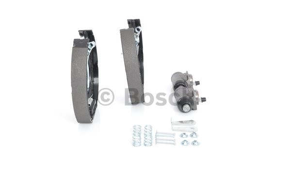 Bromsbackar, sats, Bakaxel Bosch KIT SUPERPRO 0 204 114 640 BOSCH Bromsbackar, sats, Bakaxel Bosch KIT SUPERPRO 0 204 114 640 BOSCH
