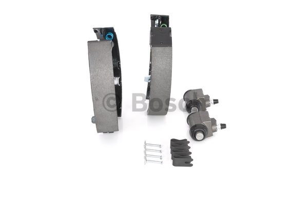 Bromsbackar, sats, Bakaxel Bosch KIT SUPERPRO 0 204 114 644 BOSCH Bromsbackar, sats, Bakaxel Bosch KIT SUPERPRO 0 204 114 644 BOSCH