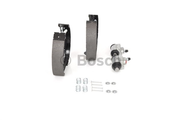 Bromsbackar, sats, Bakaxel Bosch KIT SUPERPRO 0 204 114 674 BOSCH