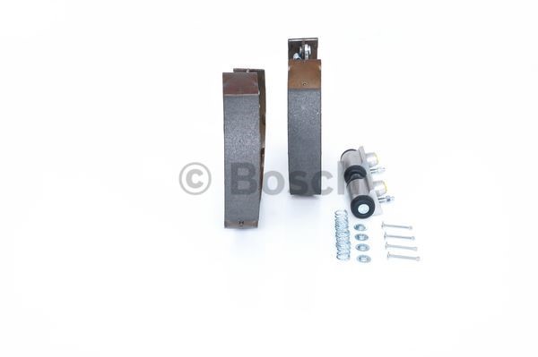 Bromsbackar, sats, Bakaxel Bosch KIT SUPERPRO 0 204 114 686 BOSCH Bromsbackar, sats, Bakaxel Bosch KIT SUPERPRO 0 204 114 686 BOSCH