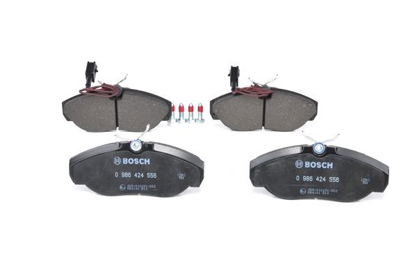 Bromsbeläggsats Solid, Framaxel Bosch 0 986 424 556 BOSCH