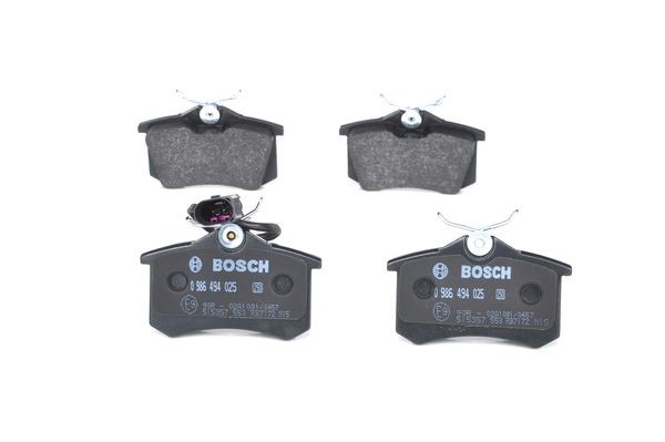 Bromsbeläggsats, Bakaxel Bosch 0 986 494 025 BOSCH