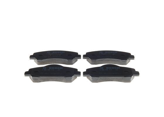 Bromsbeläggsats Solid, Framaxel Bosch 0 986 494 713 BOSCH