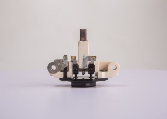 Generatorregulator 14,3V Bosch 1 197 311 238 BOSCH Generatorregulator 14,3V Bosch 1 197 311 238 BOSCH