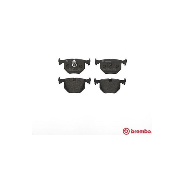 Bromsbeläggsats, Bakaxel Brembo P 06 020 BREMBO