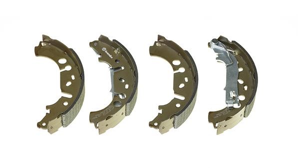 Bromsbackar, sats, Bakaxel BREMBO