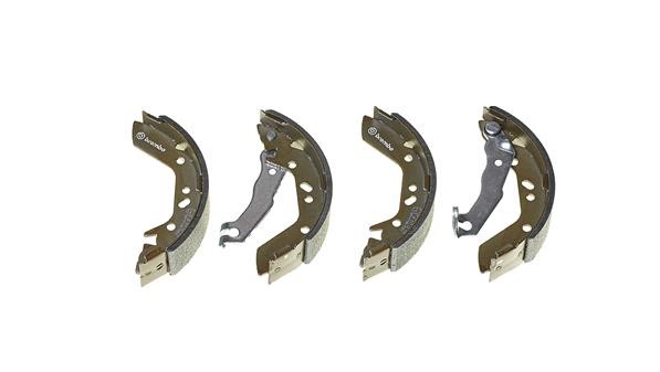Bromsbackar, sats BREMBO