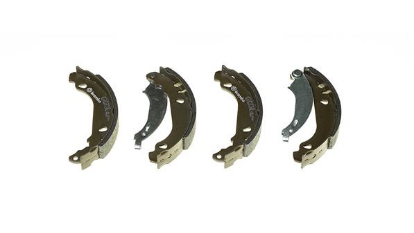 Bromsbackar, sats, Bakaxel BREMBO