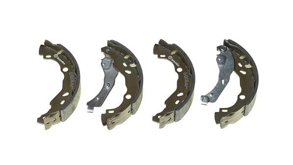 Bromsbackar, sats, Bakaxel BREMBO