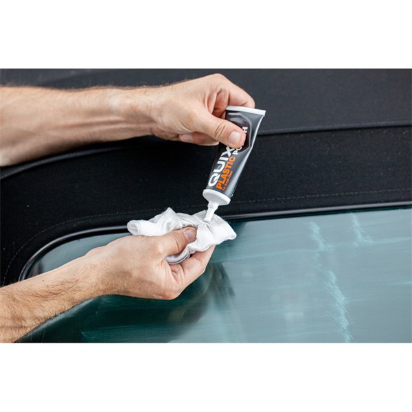 Xerapol Acrylic Scratch Remover, Universal Quixx Xerapol Acrylic Scratch Remover, Universal Quixx
