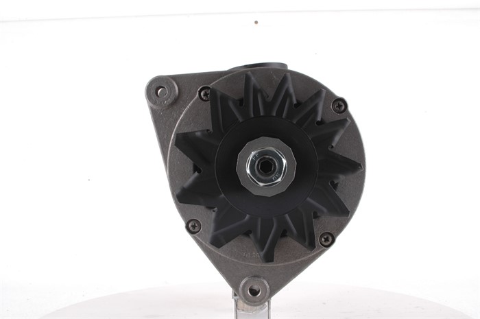 Generator 14V 90A