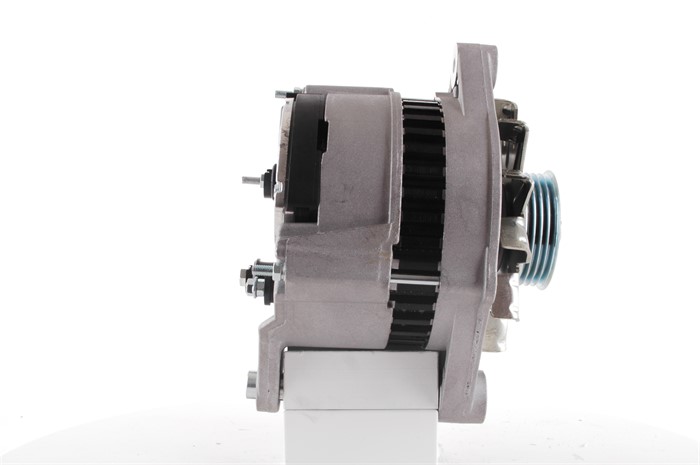 Generator 14V 67A