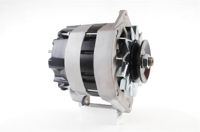 Generator 14V 105A