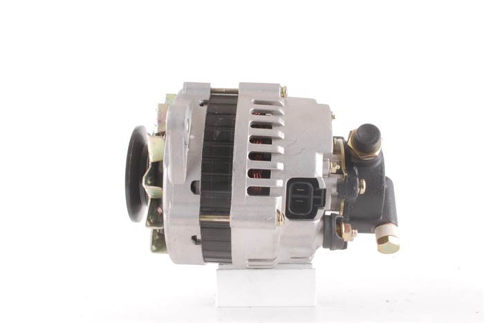 Generator 14V 100A