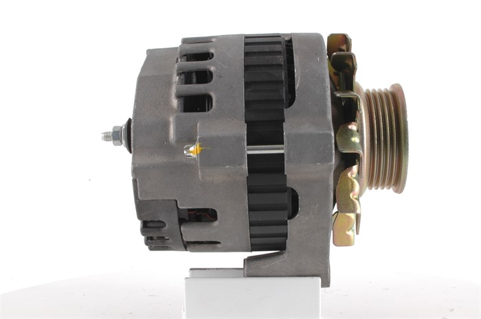Generator 14V 100A Generator 14V 100A