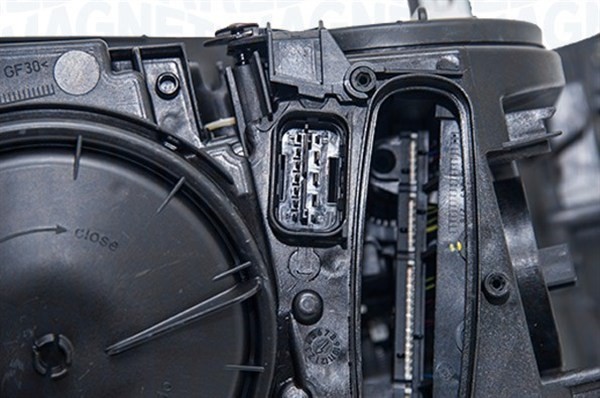 Strålkastare, Höger Magneti marelli 711451000053 MAGNETI MARELLI