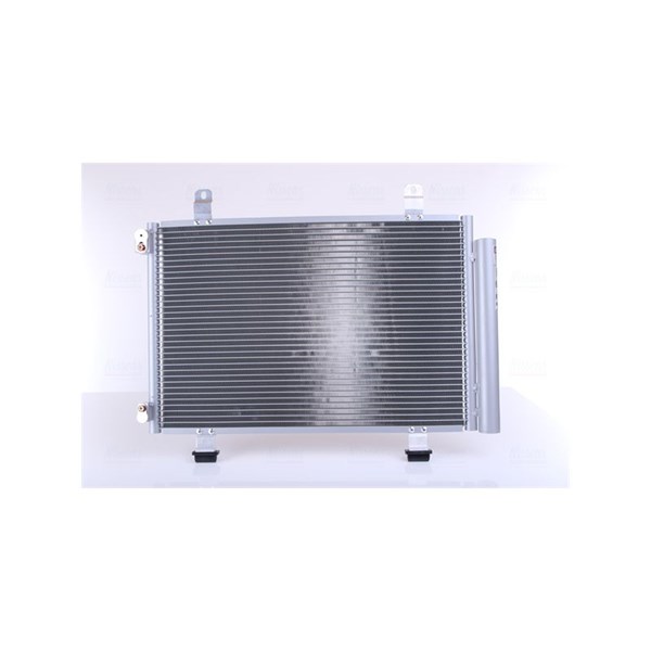 Kondensor, klimatanläggning Nissens 940079 NISSENS