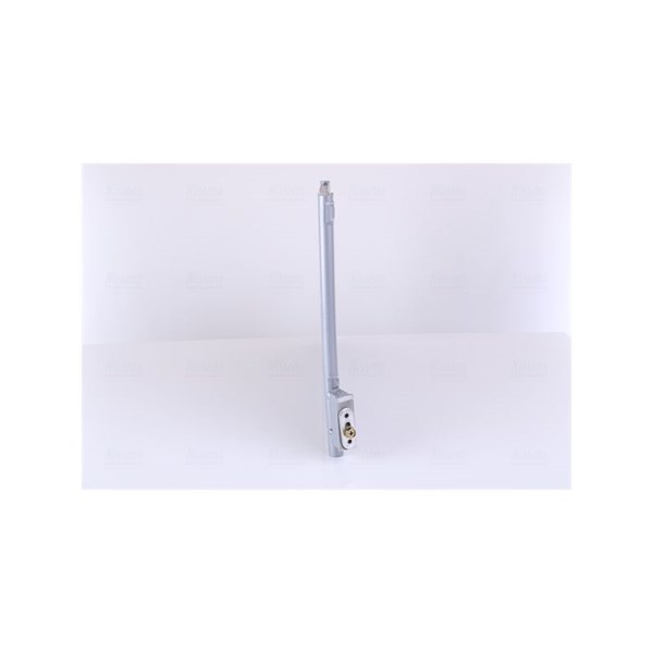 Kondensor, klimatanläggning Nissens 940095 NISSENS