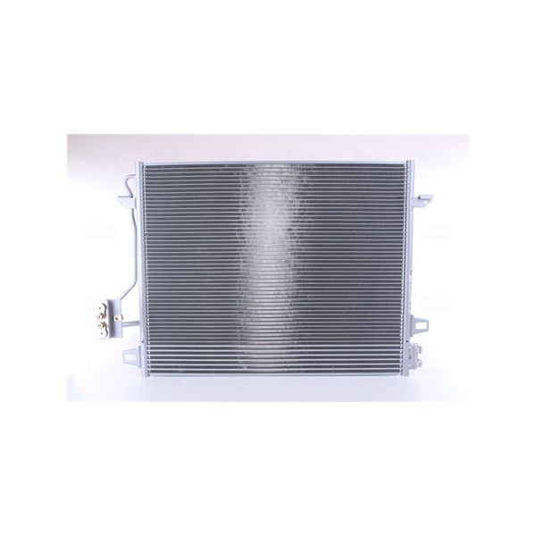 Kondensor, klimatanläggning Nissens 940098 NISSENS