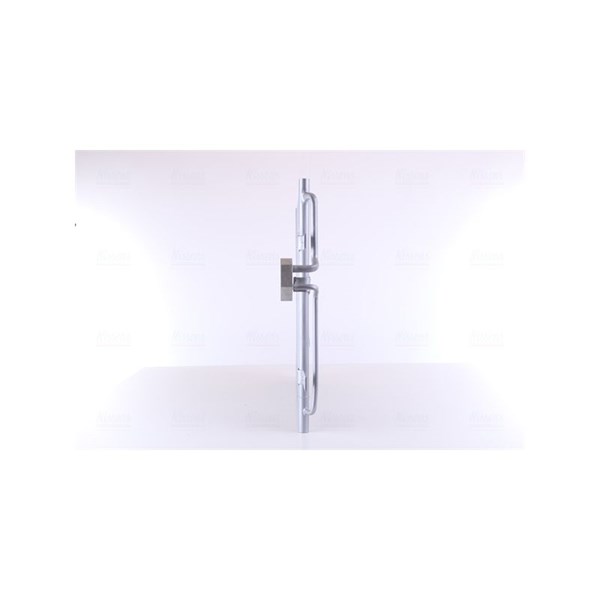 Kondensor, klimatanläggning Nissens 940584 NISSENS