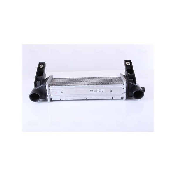 Intercooler Nissens 96219 NISSENS Intercooler Nissens 96219 NISSENS