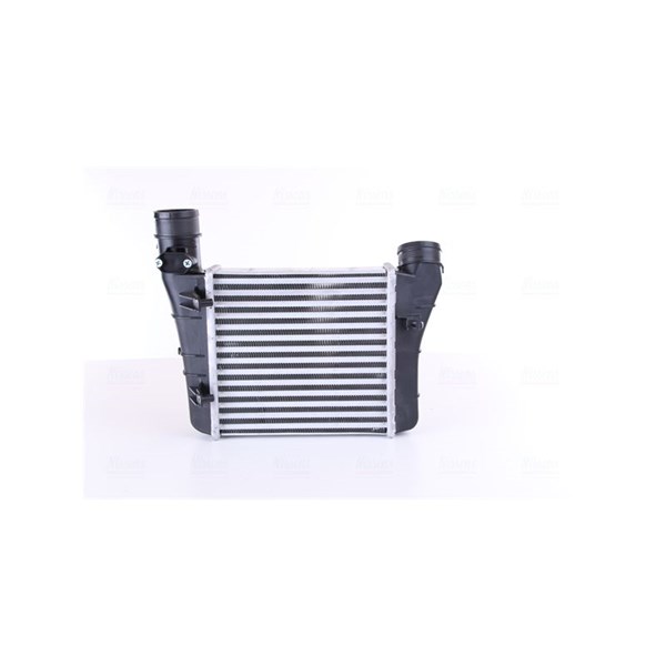 Intercooler, Vänster Nissens 96549 NISSENS Intercooler, Vänster Nissens 96549 NISSENS