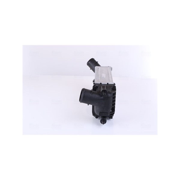 Intercooler Nissens 96599 NISSENS Intercooler Nissens 96599 NISSENS