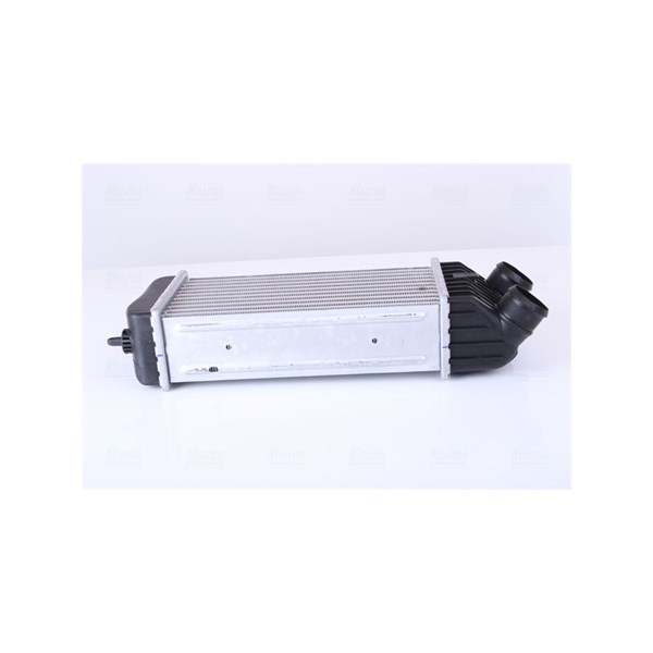 Intercooler Nissens 96612 NISSENS Intercooler Nissens 96612 NISSENS