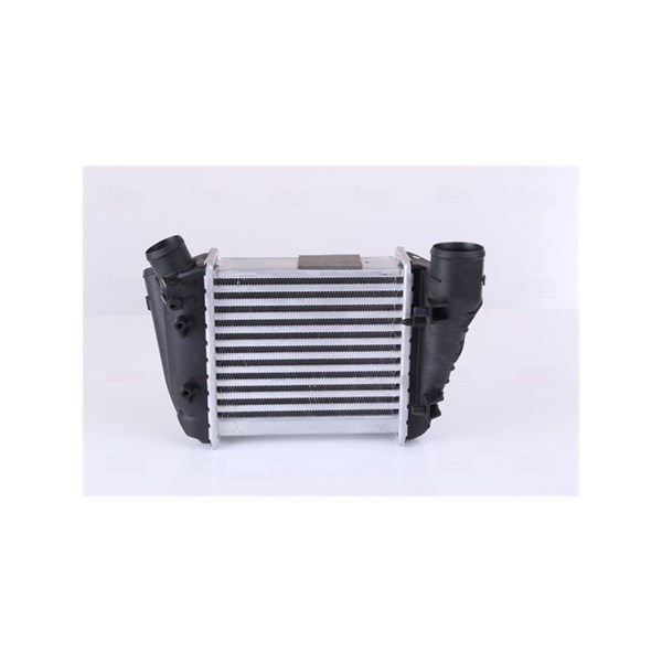 Intercooler Nissens 96678 NISSENS