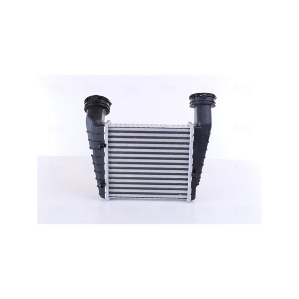 Intercooler Nissens 96680 NISSENS