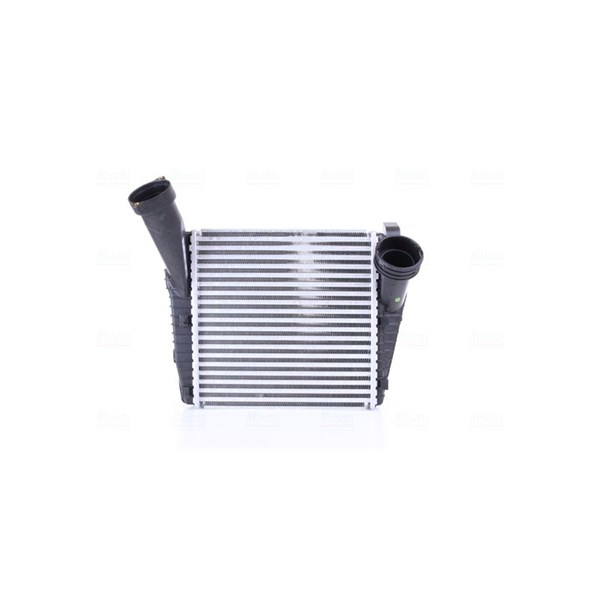 Intercooler, Vänster Nissens 96688 NISSENS
