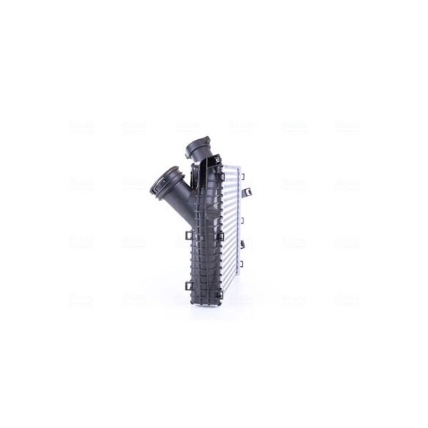 Intercooler, Vänster Nissens 96688 NISSENS