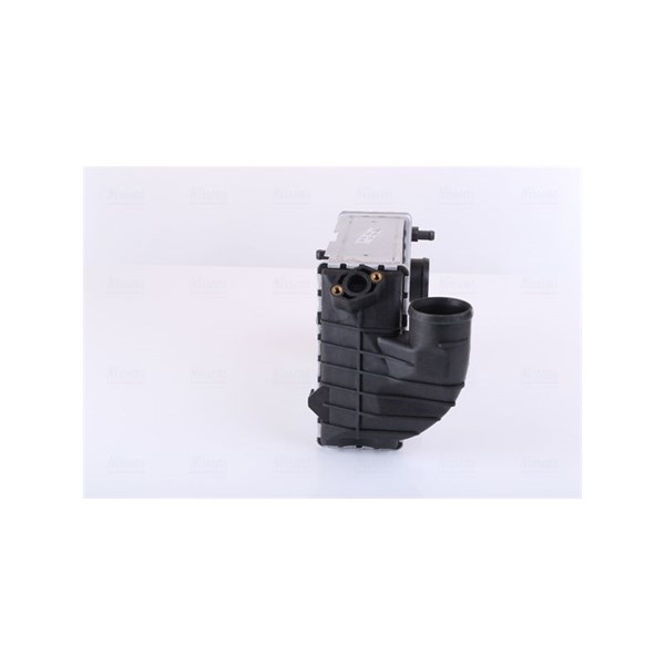 Intercooler, Vänster Nissens 96690 NISSENS