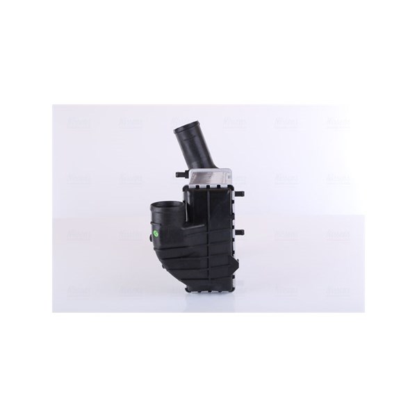 Intercooler, Höger Nissens 96691 NISSENS