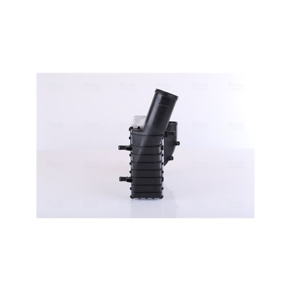 Intercooler, Höger Nissens 96691 NISSENS