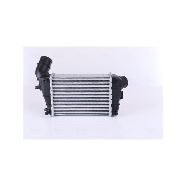 Intercooler Nissens 96698 NISSENS Intercooler Nissens 96698 NISSENS