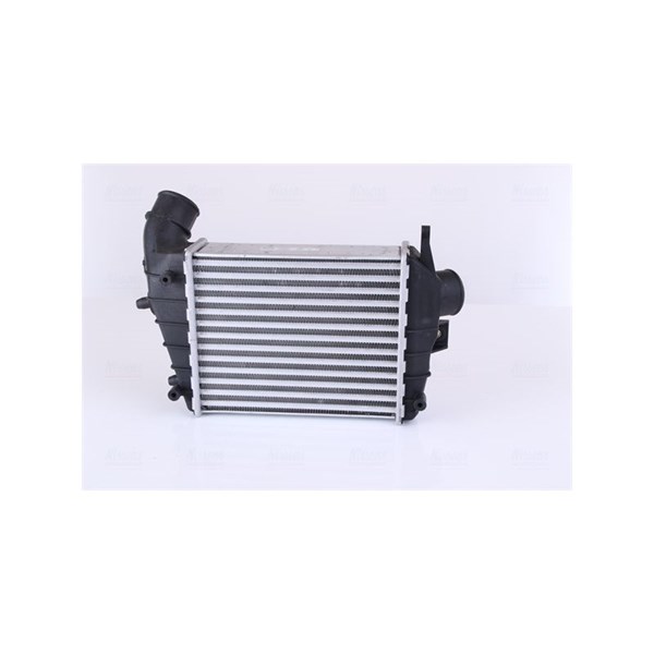 Intercooler Nissens 96699 NISSENS Intercooler Nissens 96699 NISSENS
