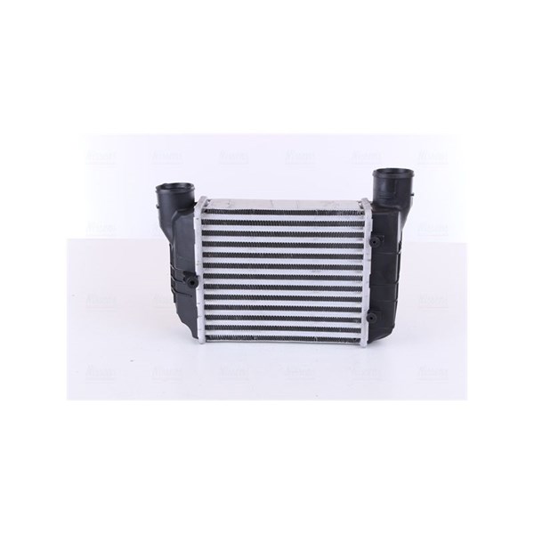 Intercooler Nissens 96709 NISSENS Intercooler Nissens 96709 NISSENS