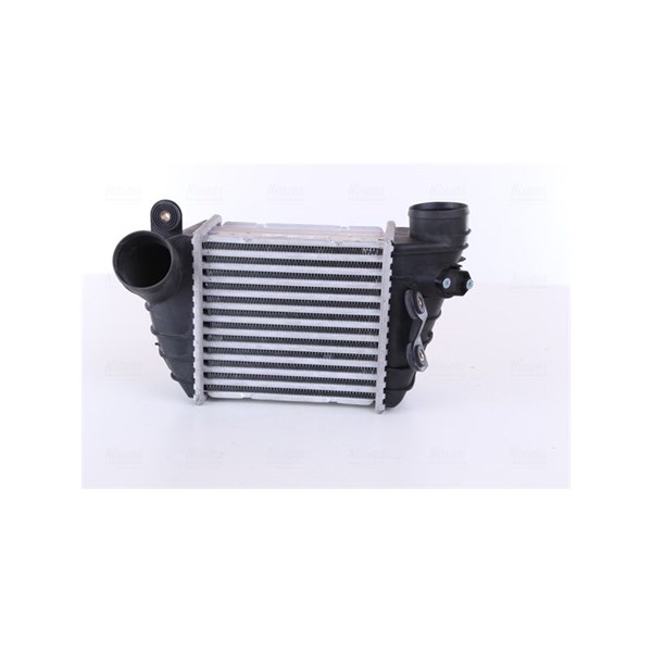 Intercooler Nissens 96747 NISSENS