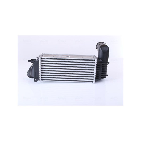 Intercooler Nissens 96765 NISSENS
