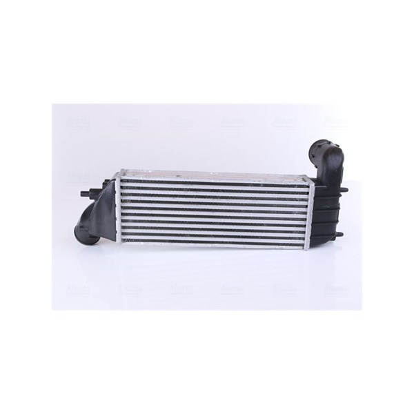 Intercooler Nissens 96766 NISSENS