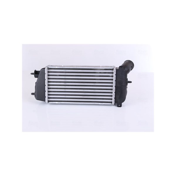 Intercooler Nissens 96774 NISSENS